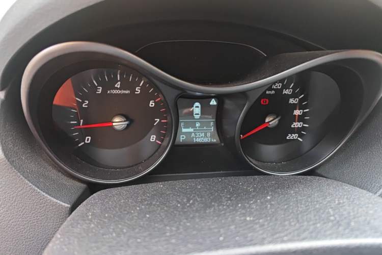 Used Haima S5 2015 1.5T CVT Luxury Model Odometer Close Up