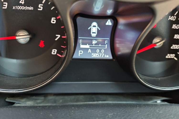 Used Haima S5 2015 1.5T CVT Luxury Model Odometer Close Up