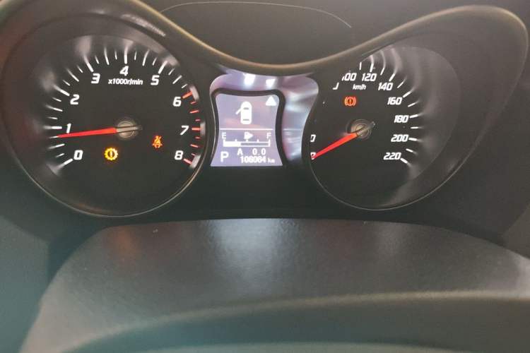 Used Haima S5 2015 1.5T CVT Flagship Model Odometer Close Up