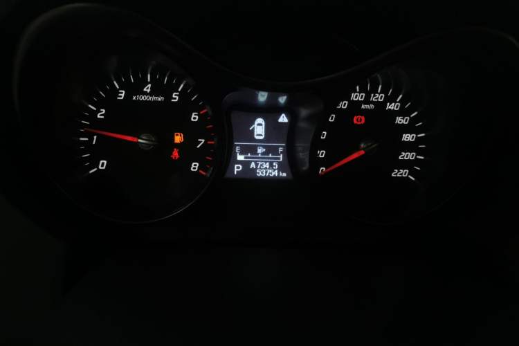 Used Haima S5 2015 1.5T CVT Flagship Model Odometer Close Up