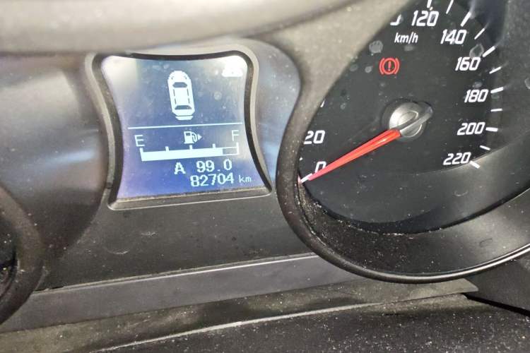 Used Haima S5 2015 1.5T Manual Smart Luxury Sport Edition Odometer Close Up