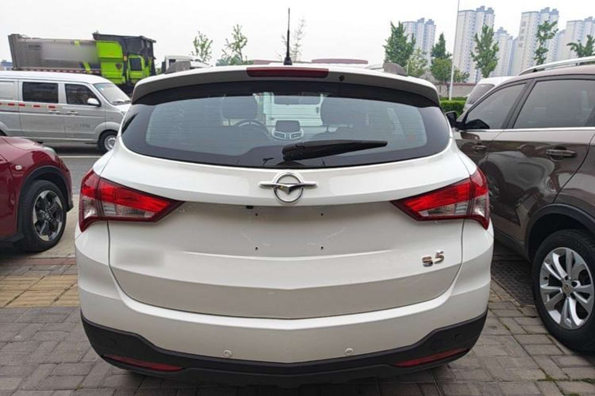 Used Haima S5 2015 1.6L Manual Luxury Model with Sunroof Rear