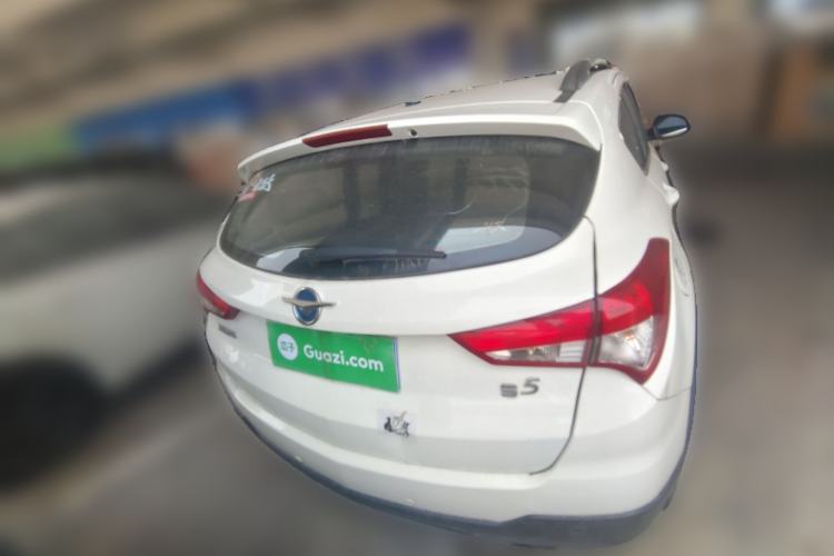 Used Haima S5 2015 1.6L Manual Luxury Model with Sunroof Rear