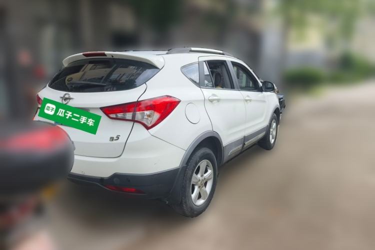 Used Haima S5 2015 1.6L Manual Comfort Model Rear Right 45 Deg