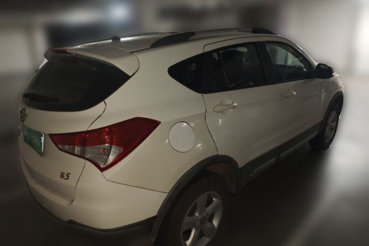 Used Haima S5 2015 1.6L Manual Comfort Model Rear Right 45 Deg