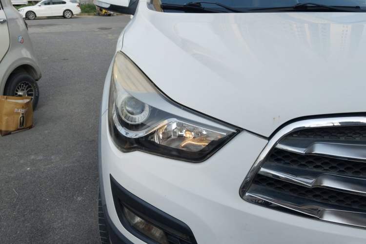 Used Haima S5 2015 1.6L Manual Comfort Model Right Front Headlight
