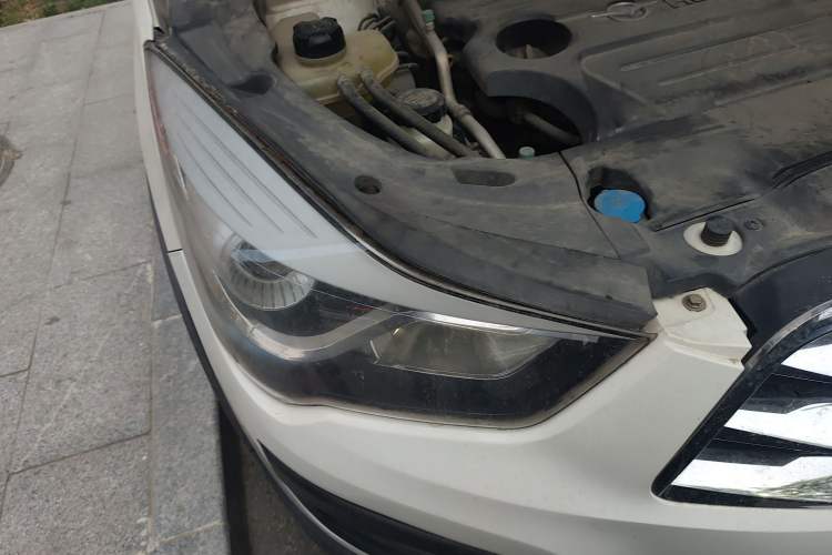 Used Haima S5 2015 1.5T Manual Smart Luxury Sport Edition Right Front Headlight