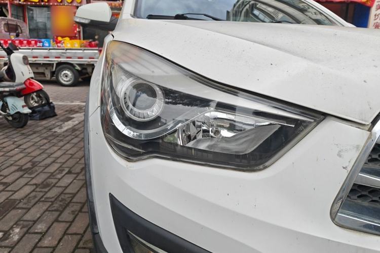 Used Haima S5 2015 1.5T CVT Flagship Model Right Front Headlight