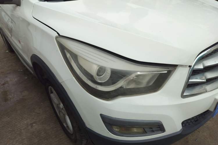Used Haima S5 2015 1.6L Manual Comfort Model Right Front Headlight