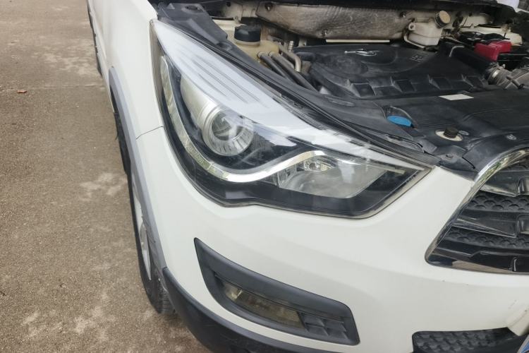Used Haima S5 2015 1.6L Manual Comfort Model Right Front Headlight