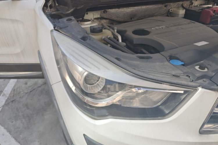 Used Haima S5 2015 1.5T CVT Luxury Model Right Front Headlight