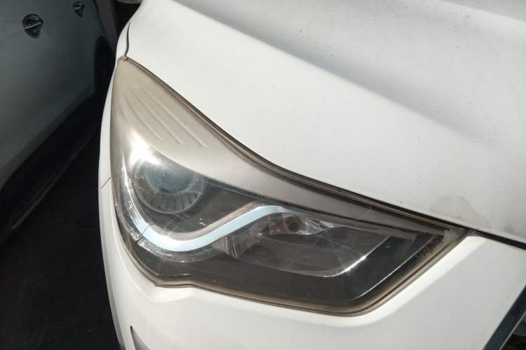 Used Haima S5 2015 1.5T CVT Flagship Model Right Front Headlight