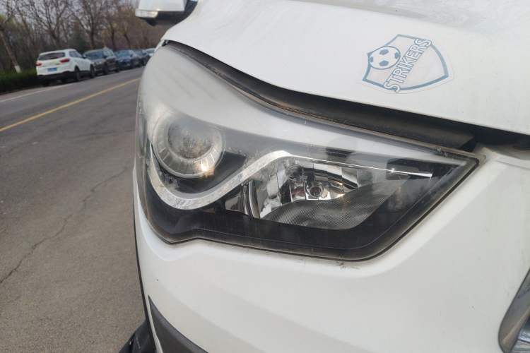 Used Haima S5 2015 1.6L Manual Smart Luxury Model Right Front Headlight