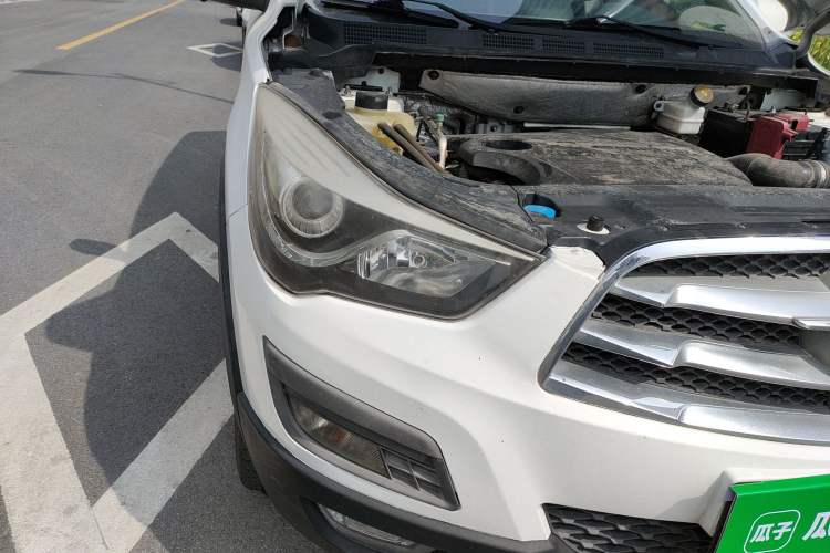 Used Haima S5 2015 1.5T Manual Smart Luxury Sport Edition Right Front Headlight