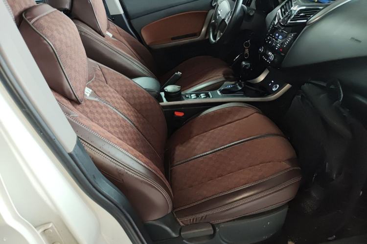 Used Haima S5 2015 1.5T CVT Luxury Model Right Front Seat