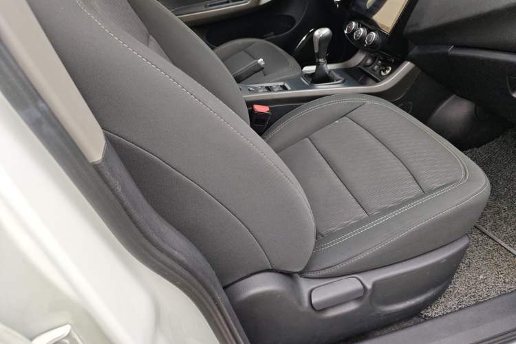 Used Haima S5 2015 1.6L Manual Comfort Model Right Front Seat