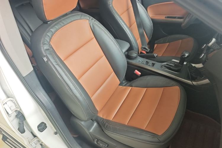 Used Haima S5 2015 1.5T CVT Flagship Model Right Front Seat