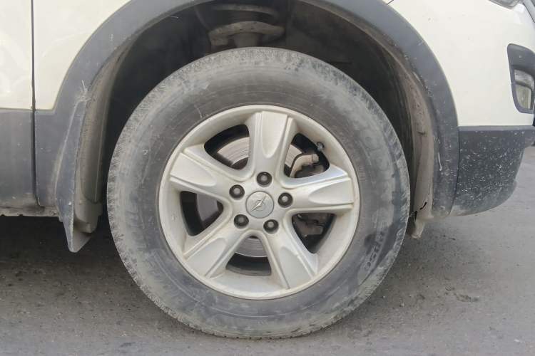 Used Haima S5 2015 1.5T CVT Luxury Model Right Front Wheel Hub