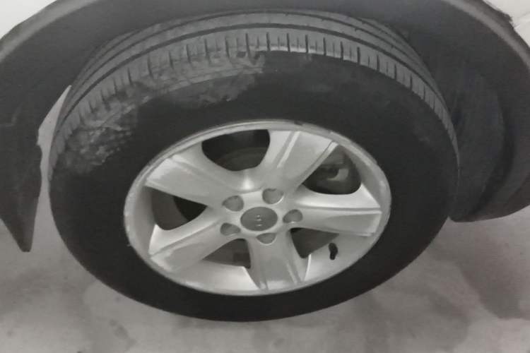 Used Haima S5 2015 1.5T CVT Luxury Model Right Front Wheel Hub