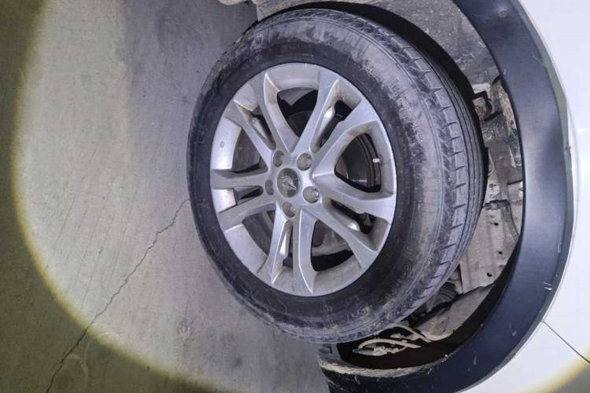 Used Haima S5 2015 1.5T CVT Flagship Model Right Front Wheel Hub