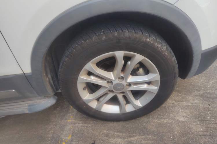 Used Haima S5 2015 1.5T CVT Luxury Sport Edition Right Front Wheel Hub