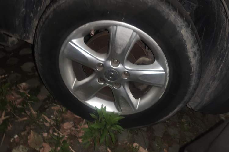 Used Haima S5 2015 1.5T CVT Luxury Model Right Front Wheel Hub