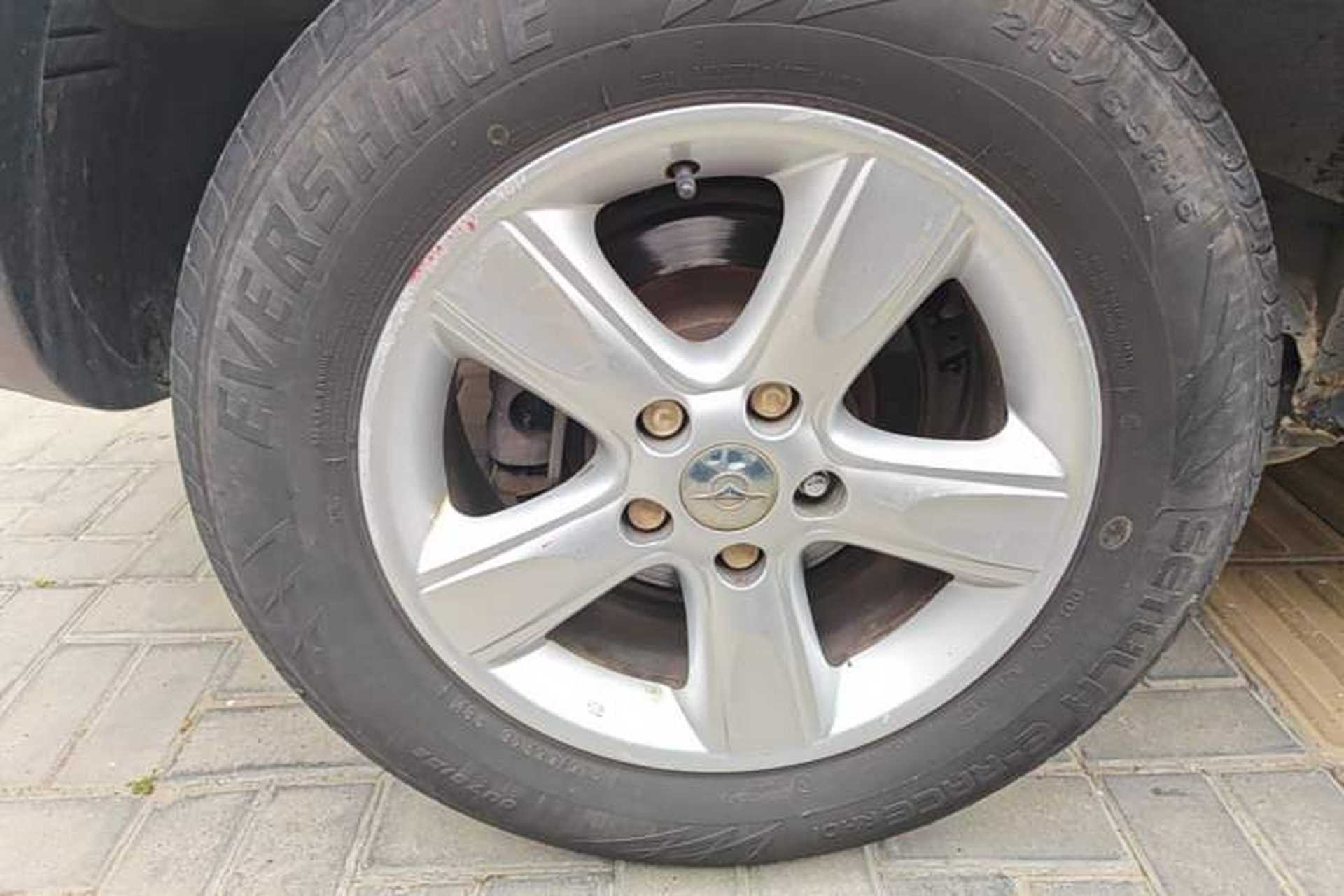Used Haima S5 2015 1.6L Manual Luxury Model with Sunroof Right Rear Wheel Hub