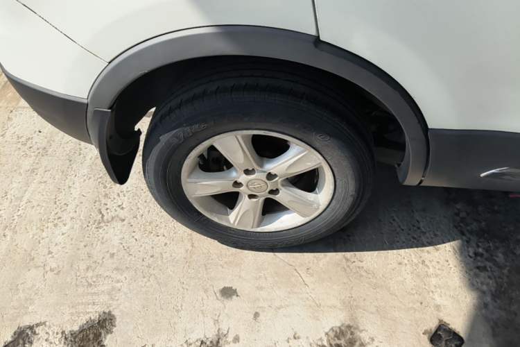 Used Haima S5 2015 1.5T CVT Luxury Model Right Rear Wheel Hub