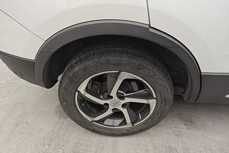 Used Haima S5 2015 1.5T CVT Flagship Model Right Rear Wheel Hub