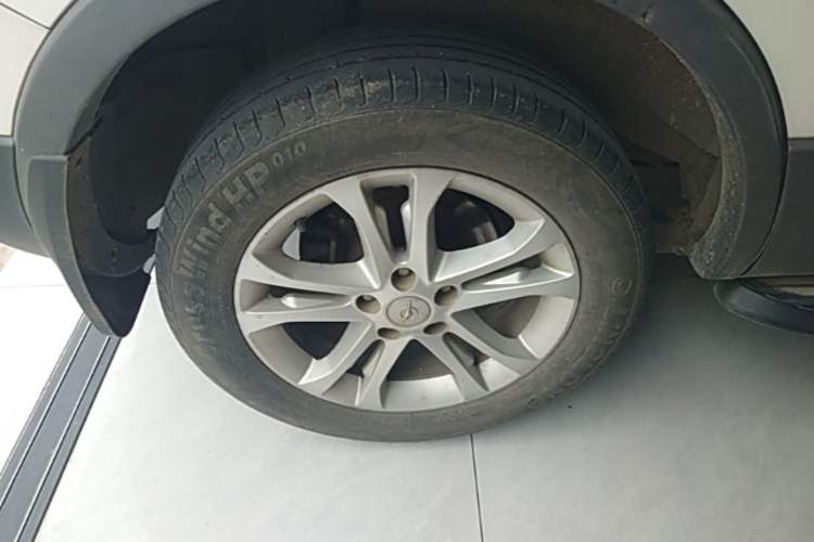 Used Haima S5 2015 1.6L Manual Smart Luxury Model Right Rear Wheel Hub