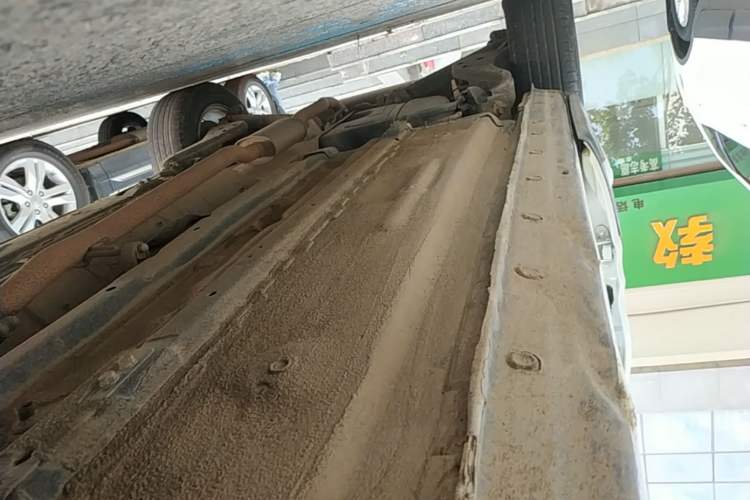 Used Haima S5 2015 1.5T CVT Luxury Model Right Side Sill