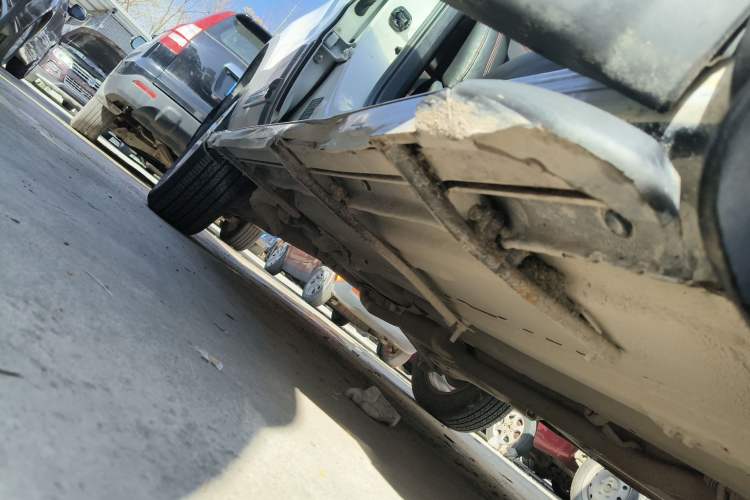 Used Haima S5 2015 1.6L Manual Smart Luxury Model Right Side Sill
