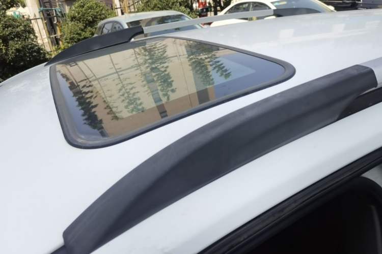 Used Haima S5 2015 1.6L Manual Luxury Model with Sunroof Roof