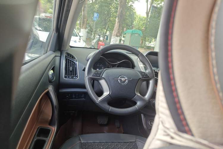 Used Haima S5 2015 1.5T CVT Flagship Model Steering Wheel