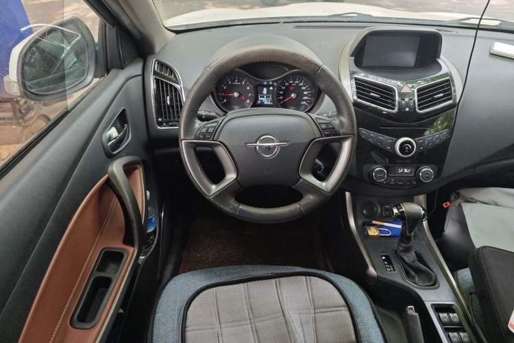 Used Haima S5 2015 1.5T CVT Luxury Sport Edition Steering Wheel