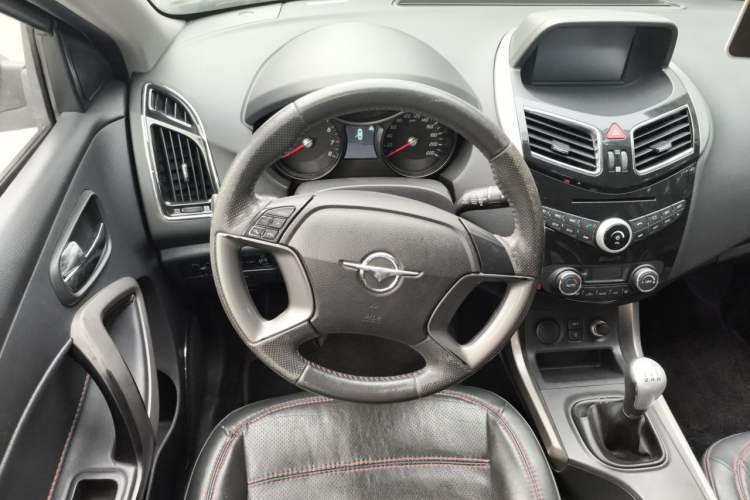 Used Haima S5 2015 1.6L Manual Smart Luxury Model Steering Wheel