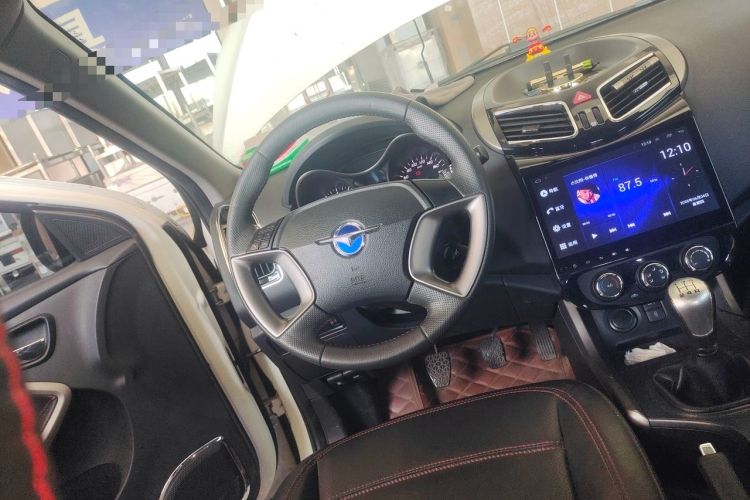 Used Haima S5 2015 1.6L Manual Luxury Model with Sunroof Steering Wheel