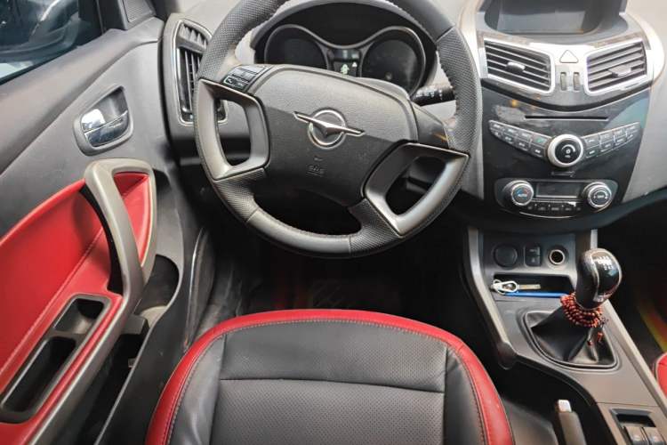 Used Haima S5 2015 1.5T Manual Smart Luxury Sport Edition Steering Wheel