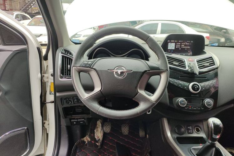 Used Haima S5 2015 1.5T Manual Smart Luxury Sport Edition Steering Wheel