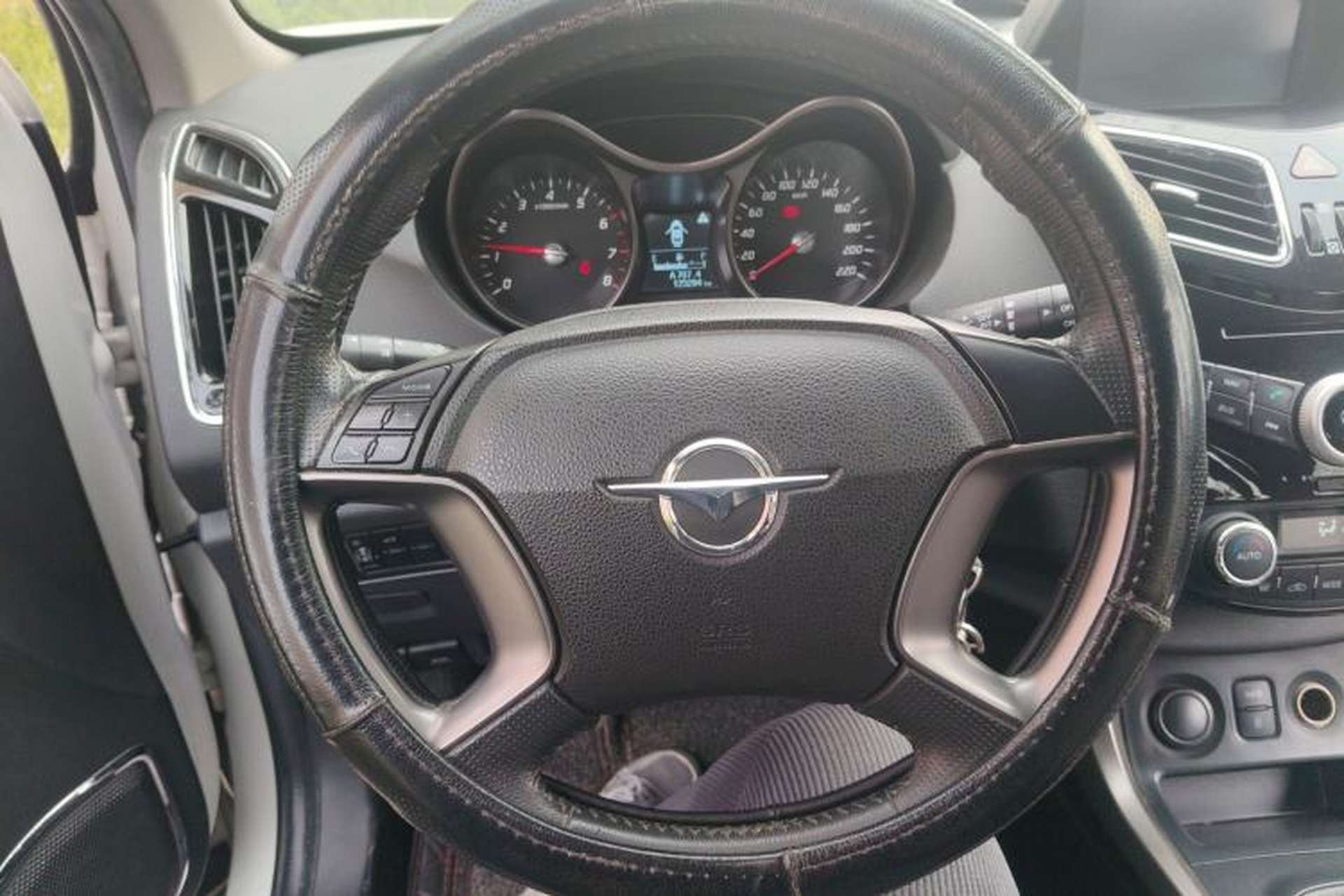 Used Haima S5 2015 1.6L Manual Smart Luxury Model Steering Wheel
