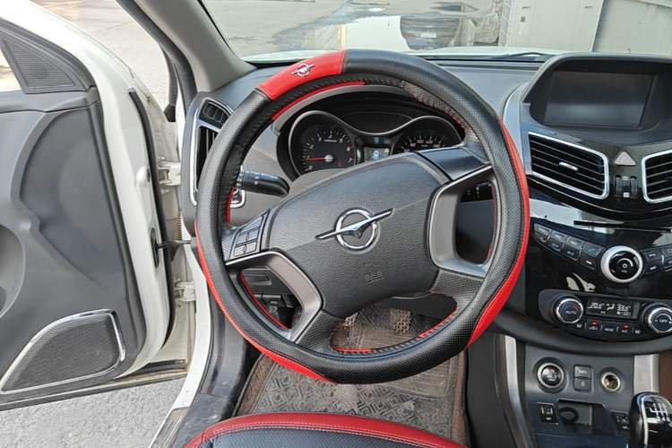 Used Haima S5 2015 1.5T Manual Flagship Model Steering Wheel