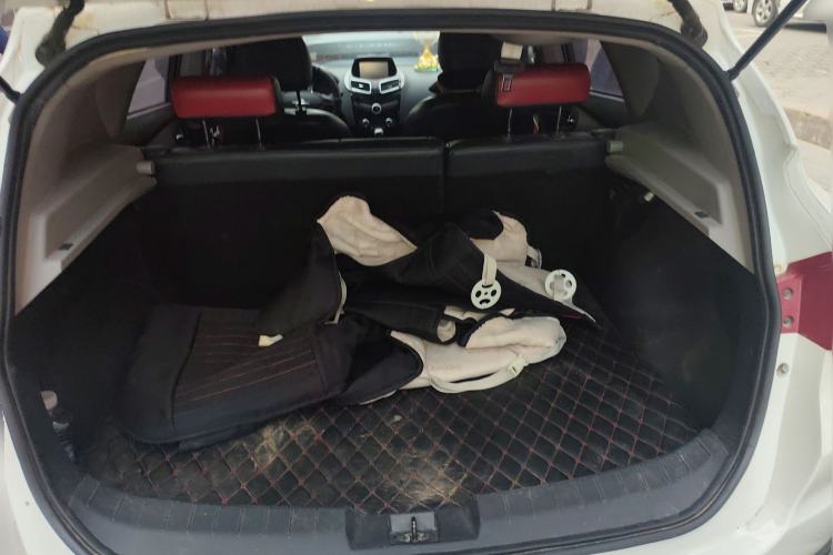 Used Haima S5 2015 1.5T Manual Smart Luxury Sport Edition Trunk