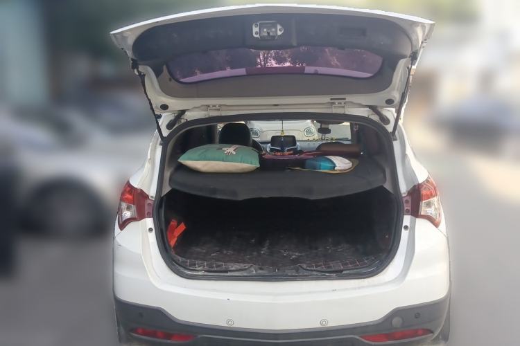 Used Haima S5 2015 1.5T CVT Luxury Model Trunk