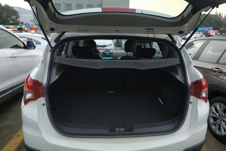 Used Haima S5 2015 1.6L Manual Luxury Model with Sunroof Trunk