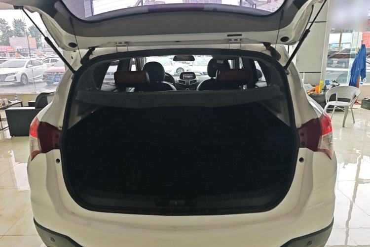 Used Haima S5 2015 1.5T CVT Flagship Model Trunk