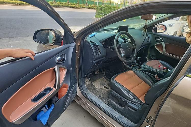 Used Haima S5 2016 1.5T CVT Enjoyment Edition Driver Seat