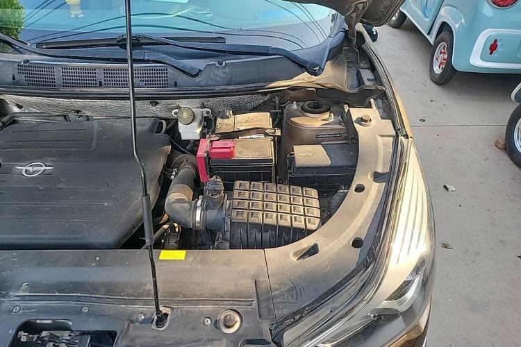 Used Haima S5 2016 1.5T CVT Enjoyment Edition Engine Bay Left