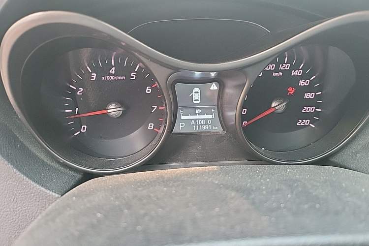 Used Haima S5 2016 1.5T CVT Enjoyment Edition Odometer Close Up