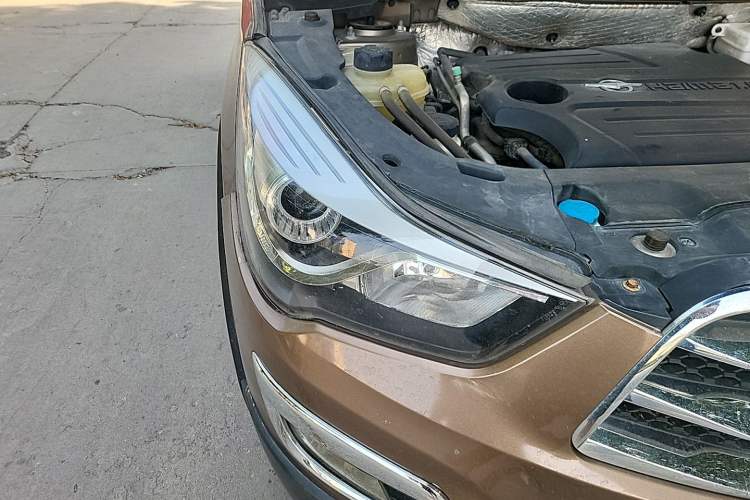 Used Haima S5 2016 1.5T CVT Enjoyment Edition Right Front Headlight