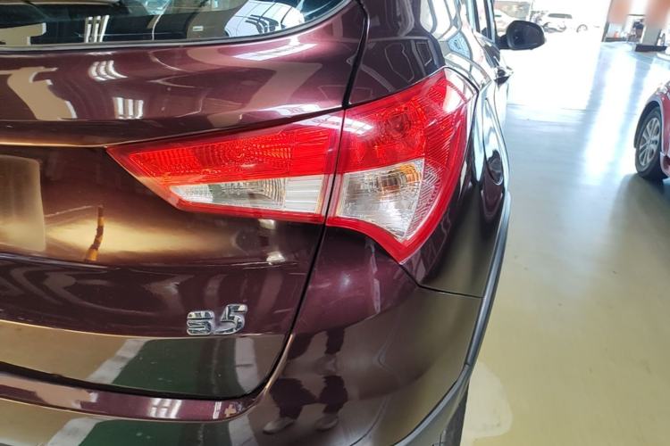 Used Haima S5 2016 1.5T CVT Enjoyment Edition Right Rear Taillight